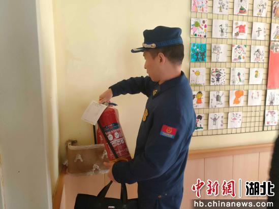 中新網湖北 荊門市東寶區開展消防產品質量監督檢查