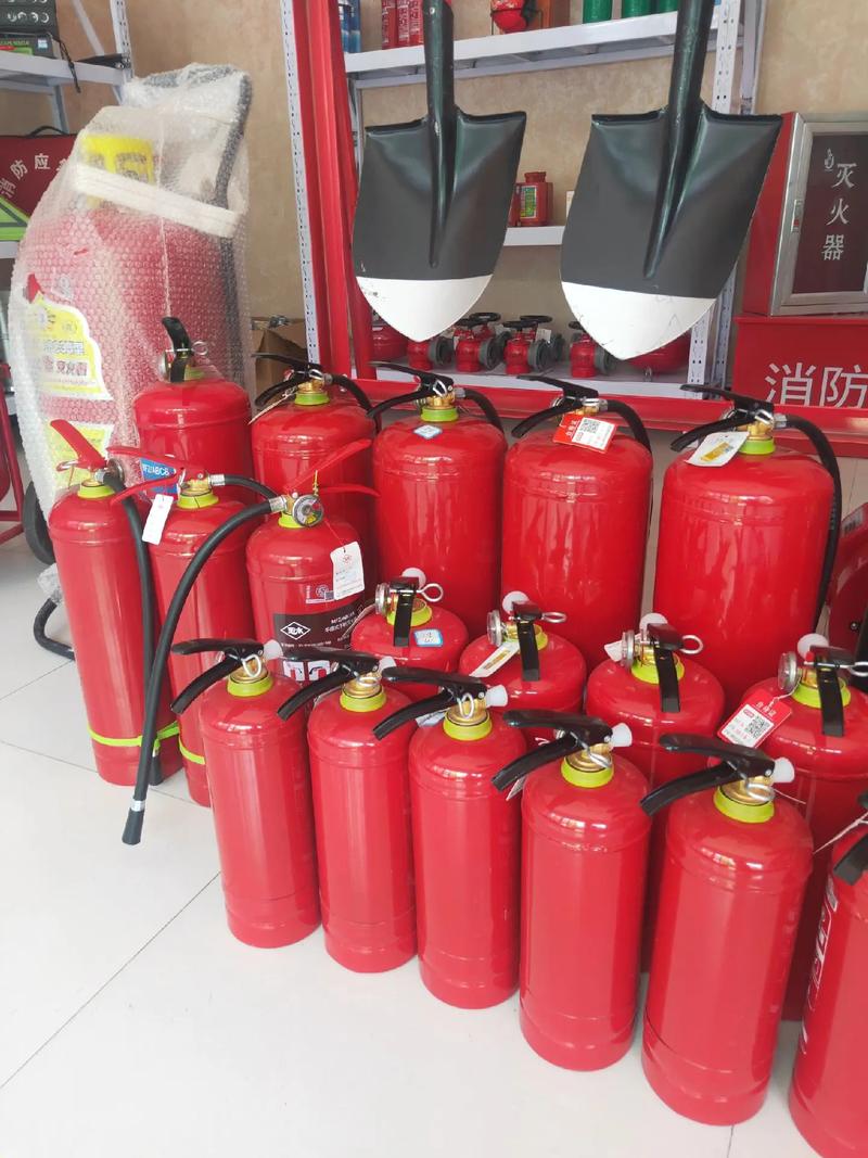 滅火器年檢維修,銷售消防器材.送貨上門,需要的聯系15834