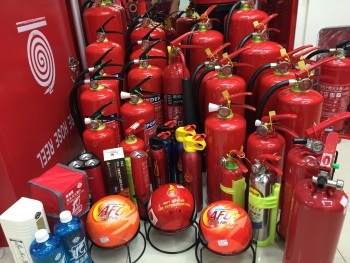 干粉滅火器